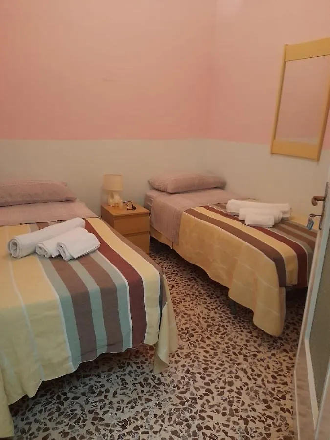 לינה וארוחת בוקר פקינו Casa Gioia