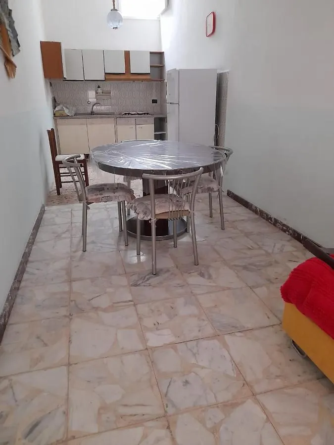 לינה וארוחת בוקר פקינו Casa Gioia